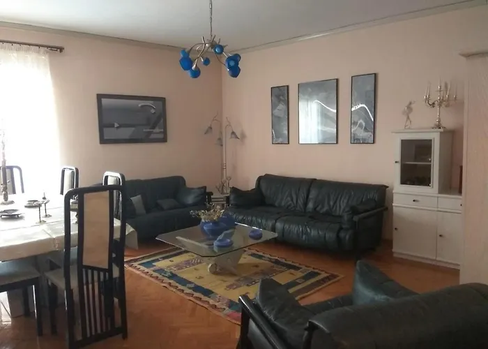 Apartamento Nea Augousta