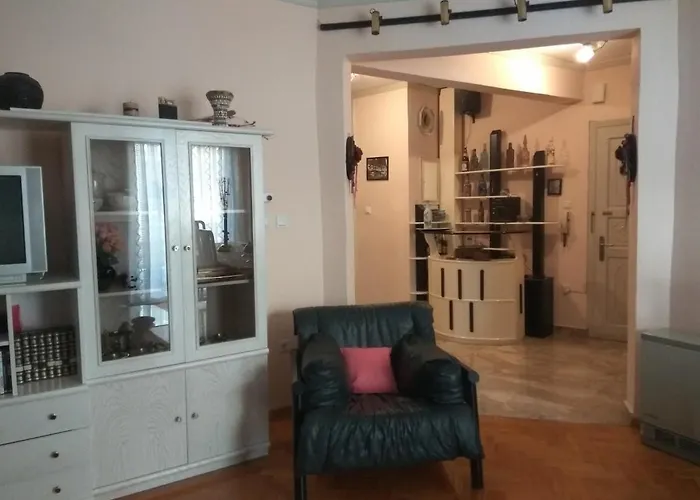 Apartamento Nea Augousta